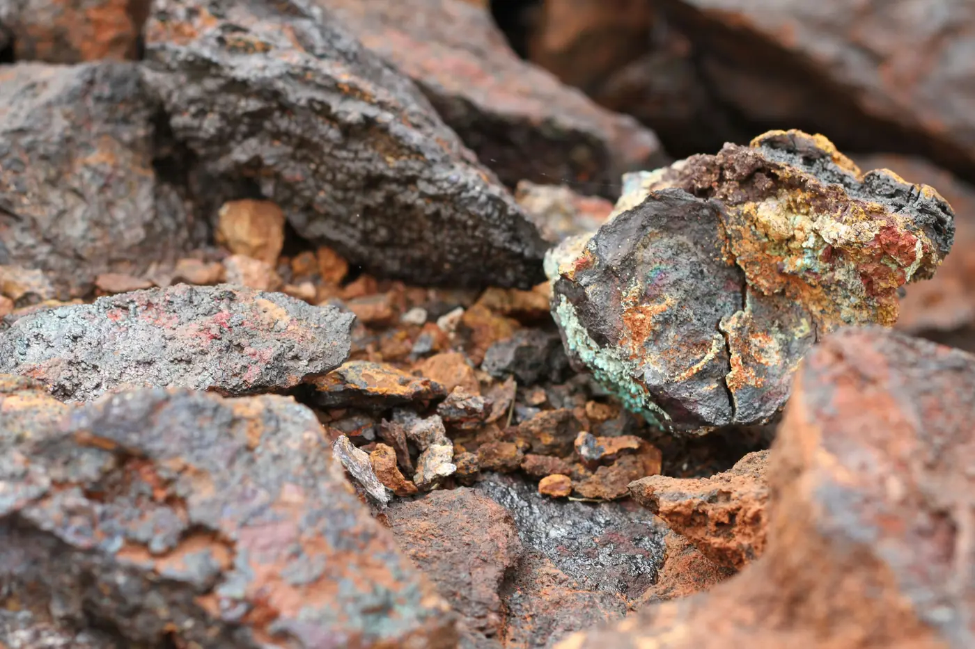 Copper-bearing ore on red rock